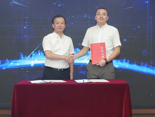 尊龙时凯集团举行立异生长研究院揭牌暨立异项目签约仪式